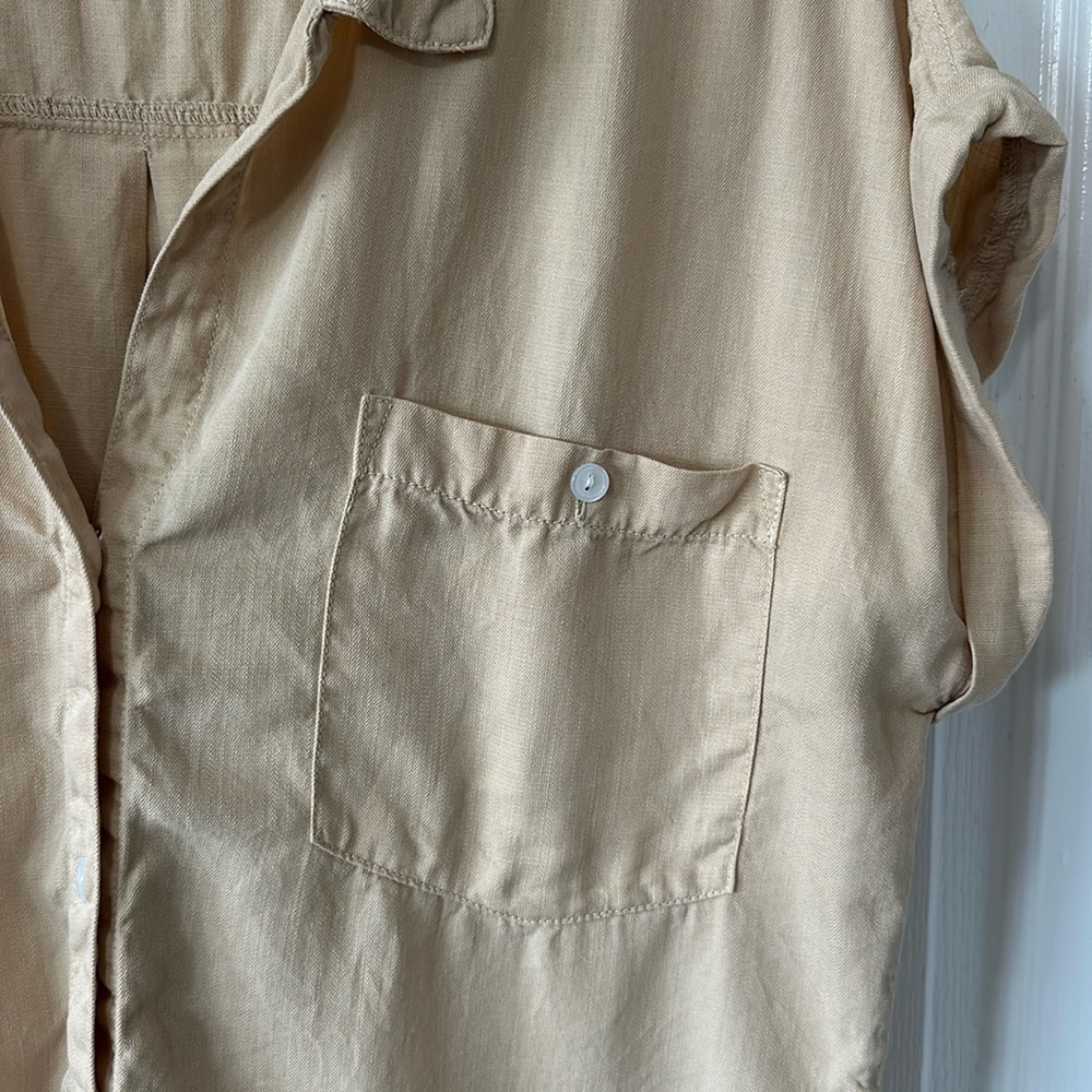 Carly Jean LA Short-sleeved Button-up
